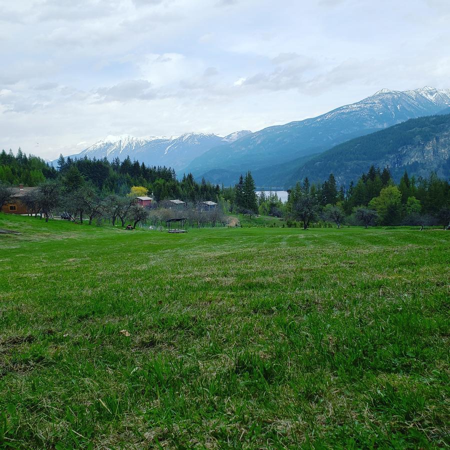 Cherry Cove Cabins Villa Kaslo Exterior foto