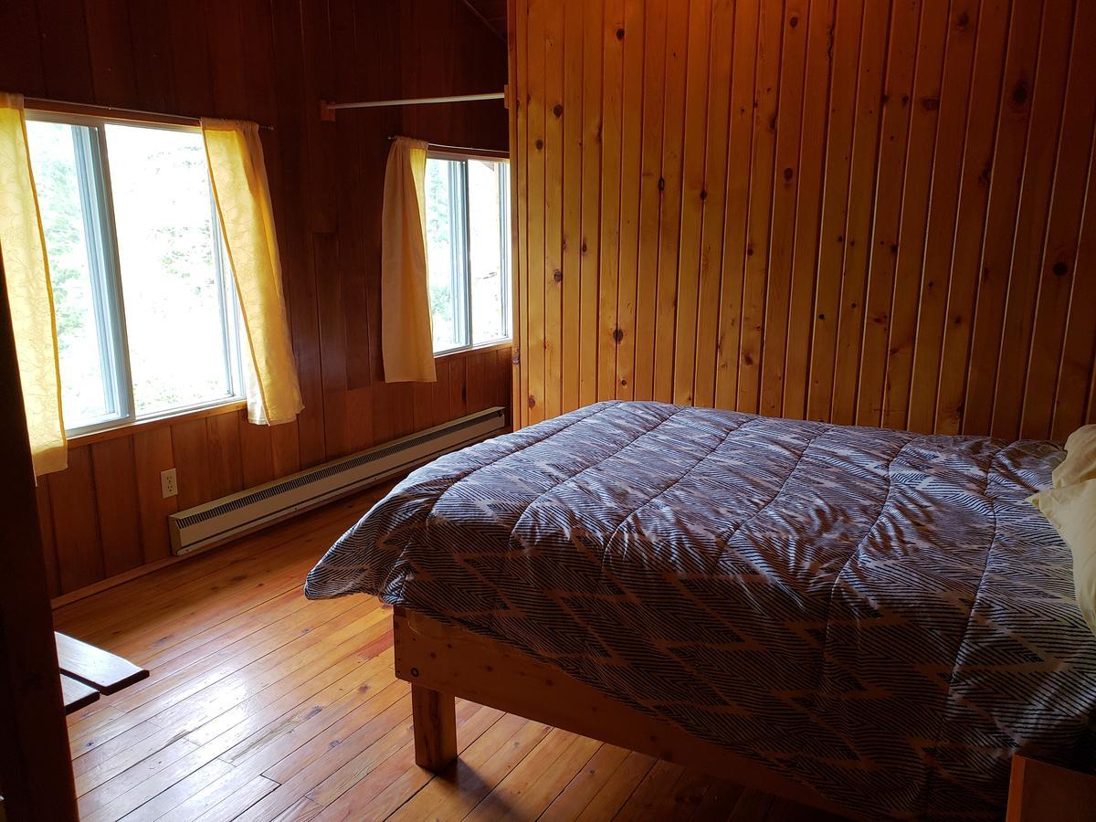 Cherry Cove Cabins Villa Kaslo Exterior foto
